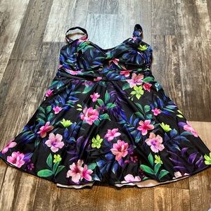 Floral One-Piece Swimsuit Size 16W